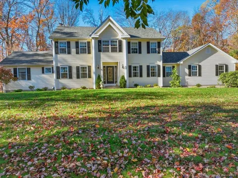 Connecticut home sold by Monica Palmerie